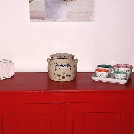 Apartment Secret Coronari
