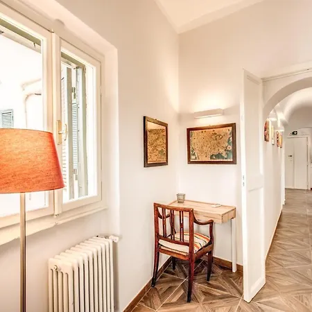 Apartment Cavour Attic With Terrace