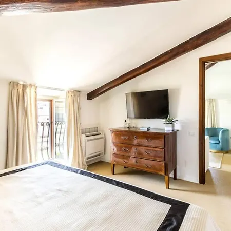 Apartmán Palazzo Ruspoli Řím