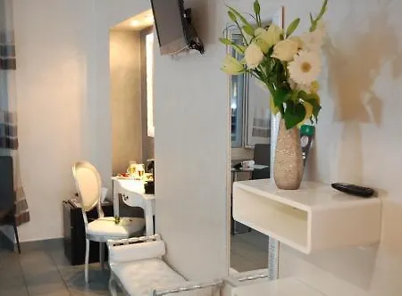 Relais Cavour Couette-café