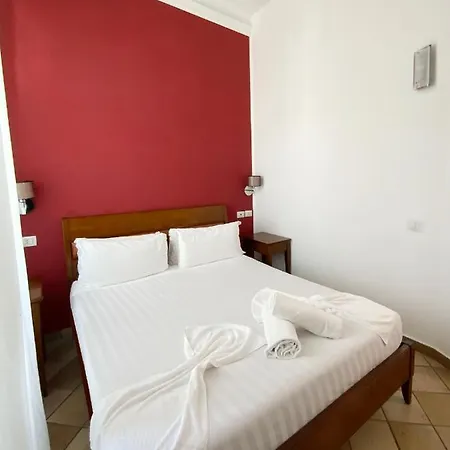 Colosseum Lägenhetshotell 3*