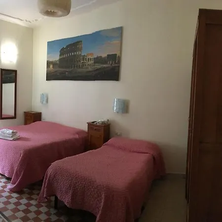 Casa Rosy 3*