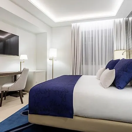 Room Mate Collection Filippo, Rome-Fontana Di Trevi 4* Rome
