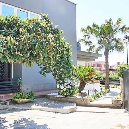 Guest house Chicca A *