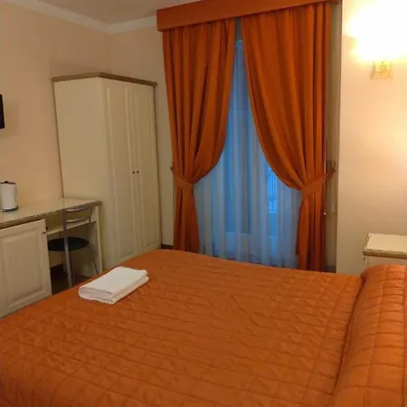 Guest house Termini Station Holidays *