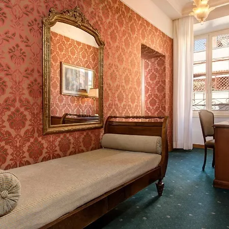 Hotel Marcella Royal - Rooftop Garden Rome