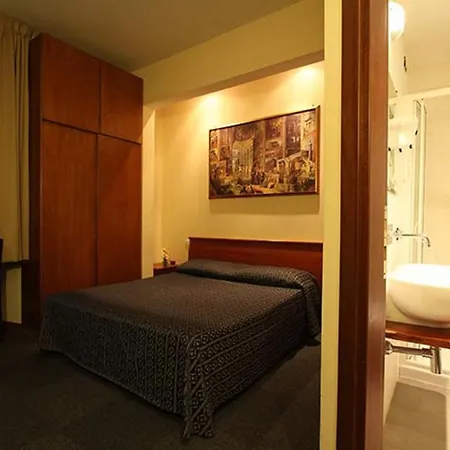 La Luna Romana 2*