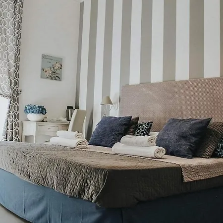 Bed & Breakfast Exa - Just