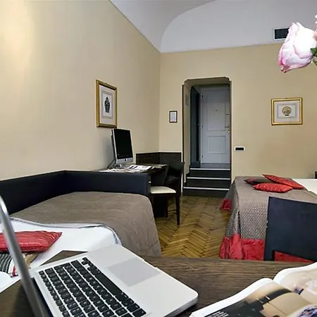 De Petris 3* Roma