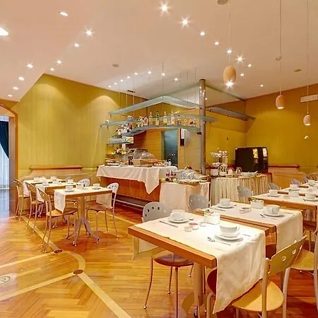 Hotel Corot