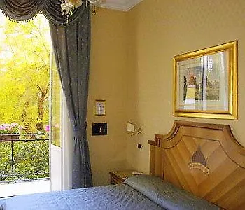 Vatican Garden Guest house 2*