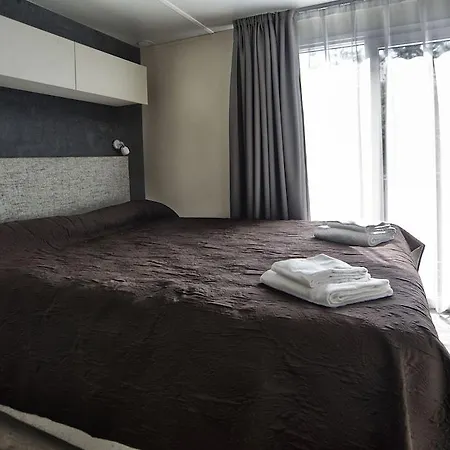 Flaminio Village Park Campsite 4*