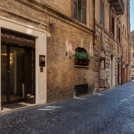 Rinascimento - Gruppo Trevi 4* Rome