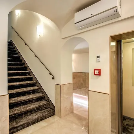 Hotel San Silvestro 3*