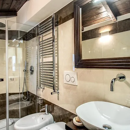 Boutique Relais Barozzi & Guest house Rome