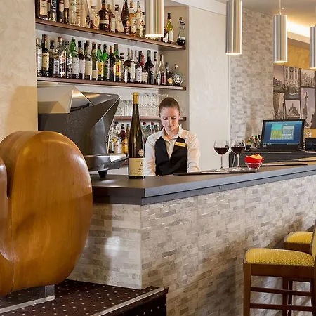 Oxford Hotel Roma