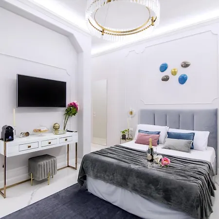 Apartment Deluxe