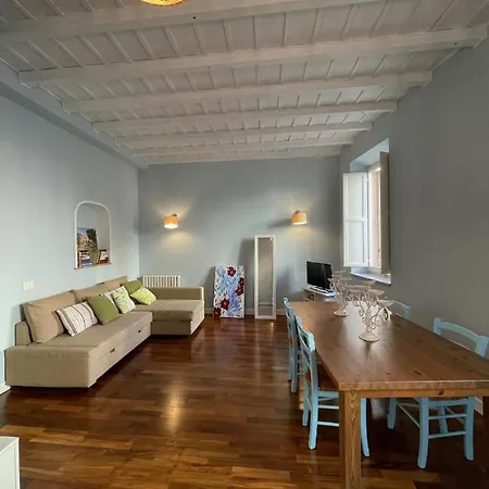 Holidays At Charme Διαμέρισμα *