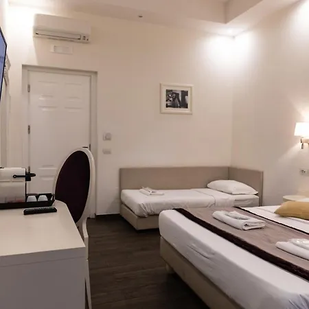 Konukevi Relais Monti Roma