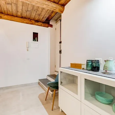 Boutique Colosseum Apartment
