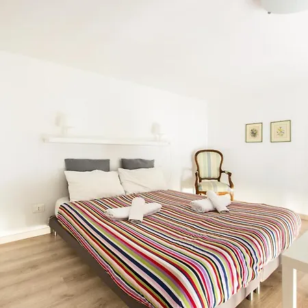 Apartment Cairoli Interno 9a - La Sapienza - Termini Station