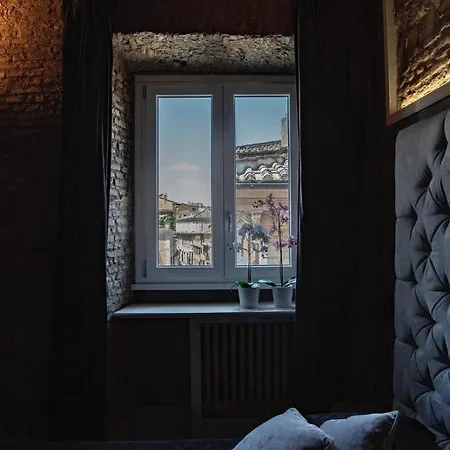 Rhome Luxury Bed & Breakfast *