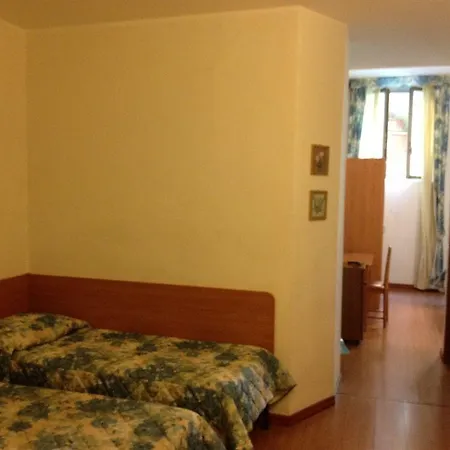 Tirreno Hotel 3*