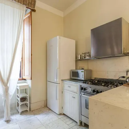 Chiara's Cove - Vaticano Apartment *