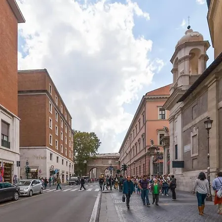 Chiara's Cove - Vaticano Apartment Rome