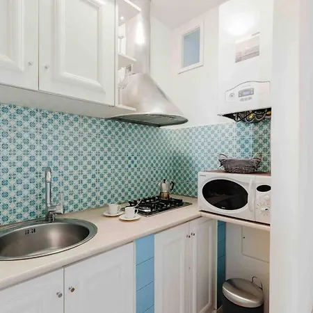 Elegant Trilussa Apartment *