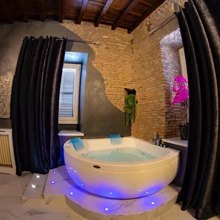 Rhome Luxury Bed & Breakfast