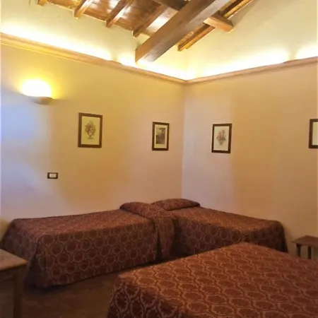 Casale Certosa 호텔