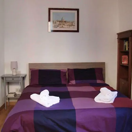 Elegant Trilussa Apartment *