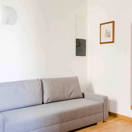 Elegant Trilussa Apartment *