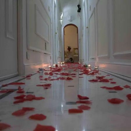 Erossuite Rome