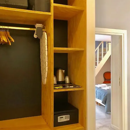 לינה וארוחת בוקר Navona Residenza De Charme 2*