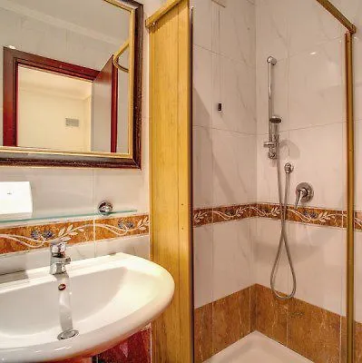 Picasso Hotel *