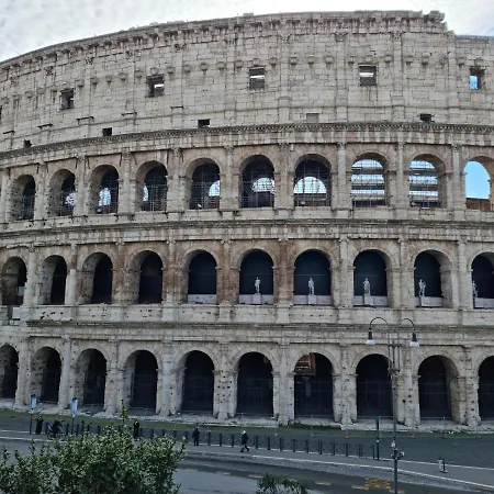 Maison D'aquino Rome