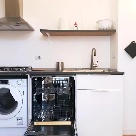 Apartment Modern, Spacious And Bright In Rome