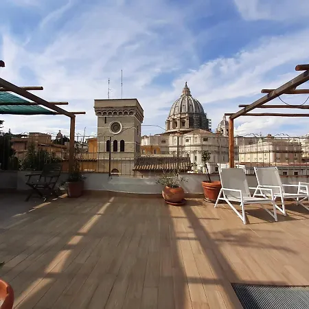 La Casupola Saint Peter's Quiet Apartment *