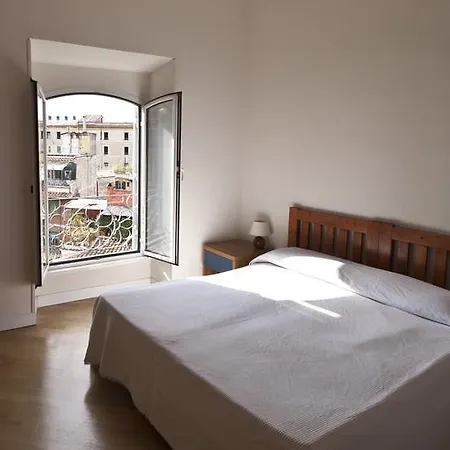 Tourist House 2*