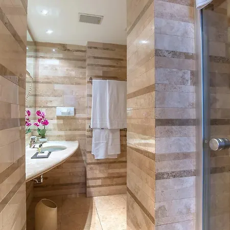 Hotell Tritone Rom