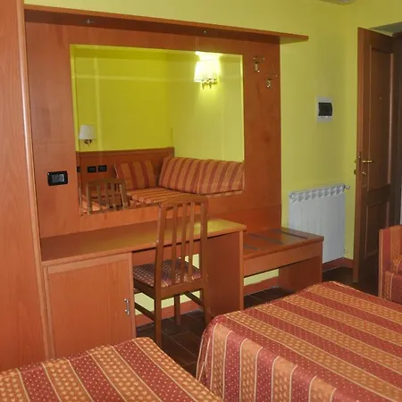 Beauty Hostel
