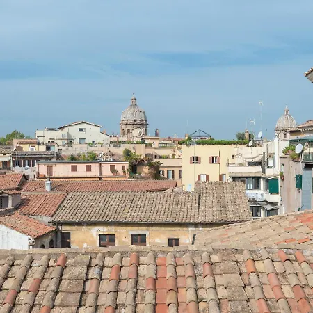 Apartament Piazza Lovatelli Luxury Penthouse