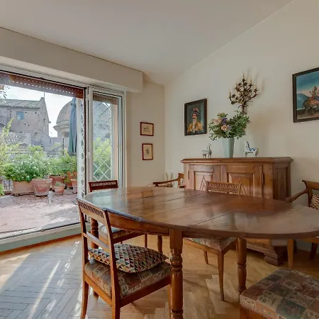 Apartament Piazza Lovatelli Luxury Penthouse *