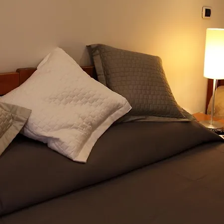 Tourist House Bed & Breakfast 2*