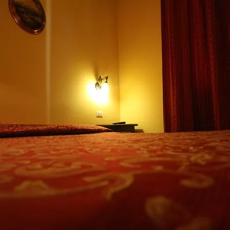 Cherubini Otel Roma
