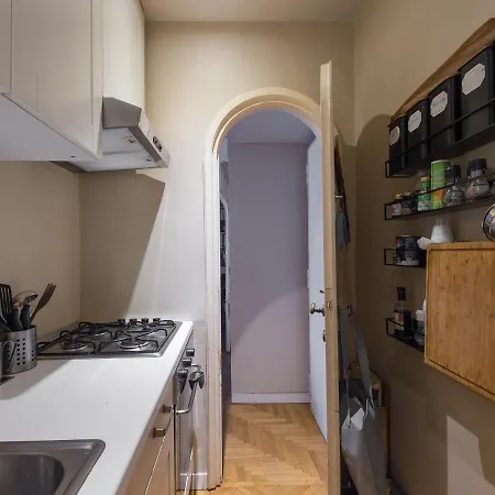 Coronari Enchanting Two Bedroom Apartment *
