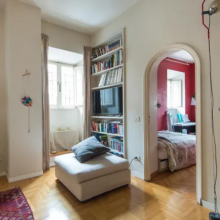 Coronari Enchanting Two Bedroom Apartment *