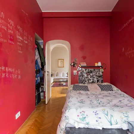 Coronari Enchanting Two Bedroom Apartment *